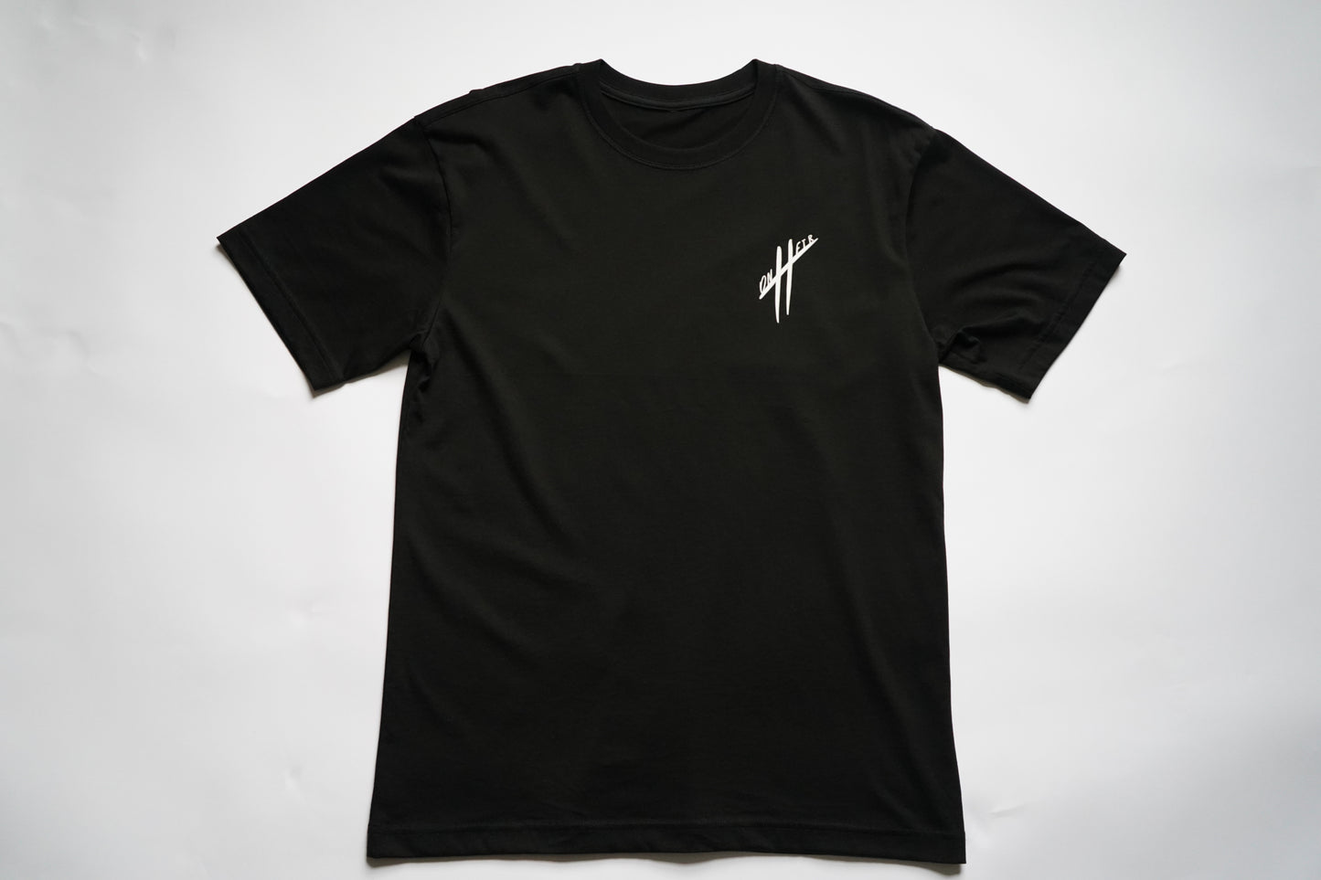 Short sleeve On Heir Insignia T-Shirt
